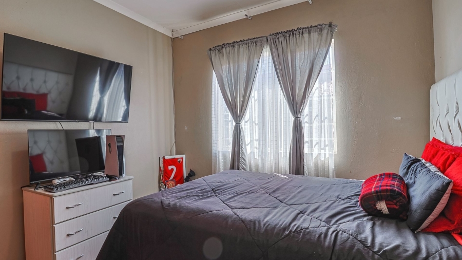 3 Bedroom Property for Sale in Waterkloof East North West